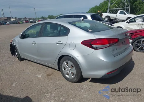 2018 Kia Forte Lx from USA, damaged, VIN 3KPFK4A71JE242635
